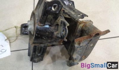 Опора двигателя правая от Hyundai Sonata 6 YF 2009-2014