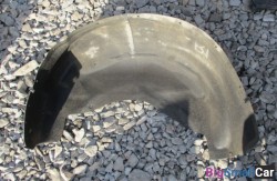 Защита арки колеса задн. прав. (51 Оснащение Кузов) 51717248212